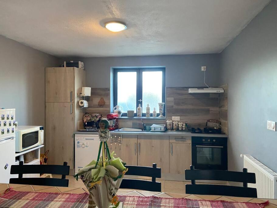 Gite Esprit Etape Saint-Barthélemy-de-Vals المظهر الخارجي الصورة